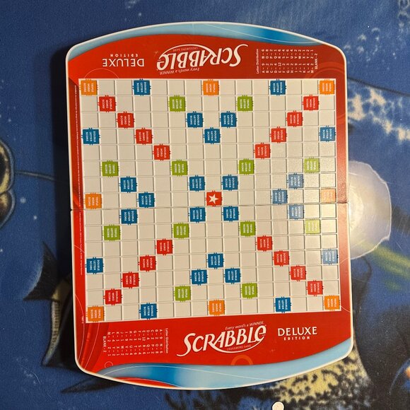 Scrabble Deluxe Travel Edition (Portable Folding Board, Complete) - Picture 1 of 6